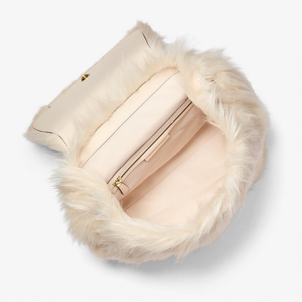 MICHAEL KORS Quinn Medium Flap Faux Fur Backpack
Natural 
NWT 
Live Style - Picture 3 of 16